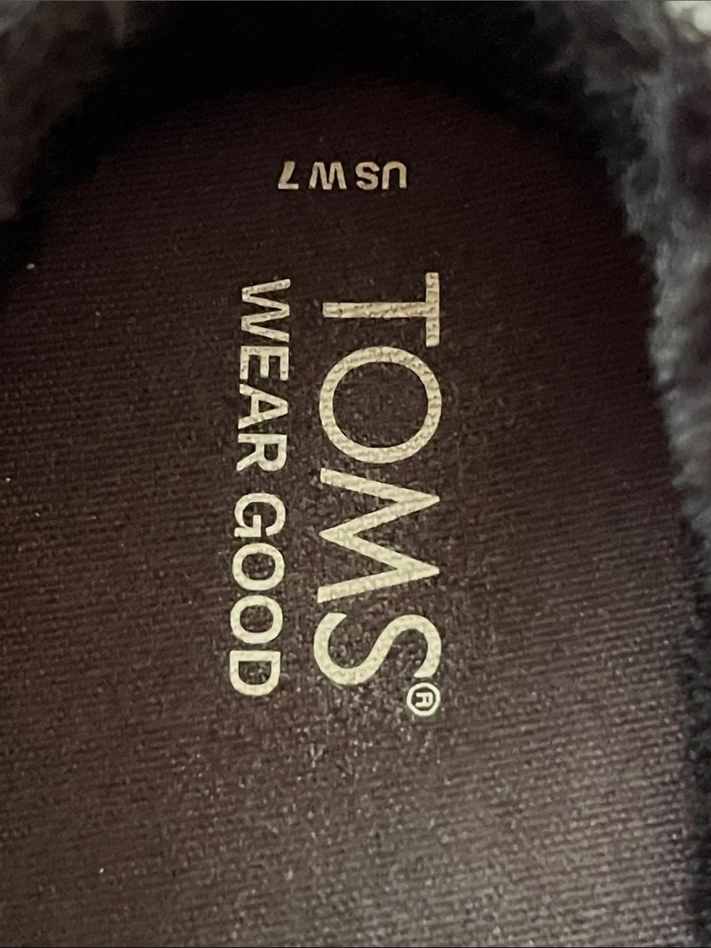 Toms Women’s textured Gray Woven Slip-On flats faux fur lined size 7 Excellent